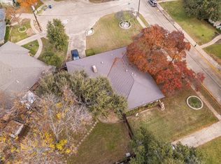 3225 Sharpview Cir, Dallas, TX 75228