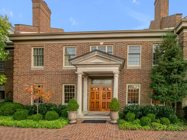 100 Idle Hour Dr APT 10, Lexington, KY 40502