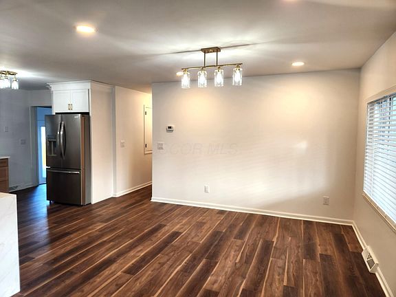 3rd image of 237 Lockville Rd