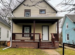 715 Johnson Ave, Lansing, MI 48906