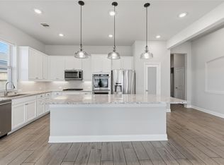 2034 Village Orchard Ln, Brookshire, TX 77423