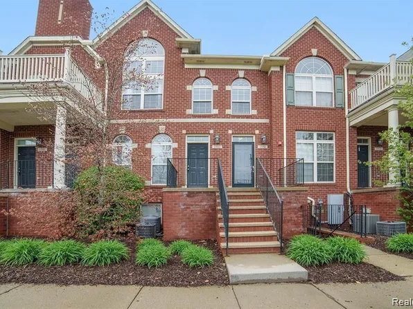 1552 Devon Ln, Troy, MI 48084