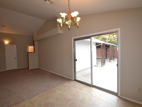4th image of 6374 Lochinvar Way