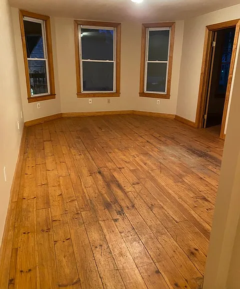 24 Holyoke St #4B — Photo 4