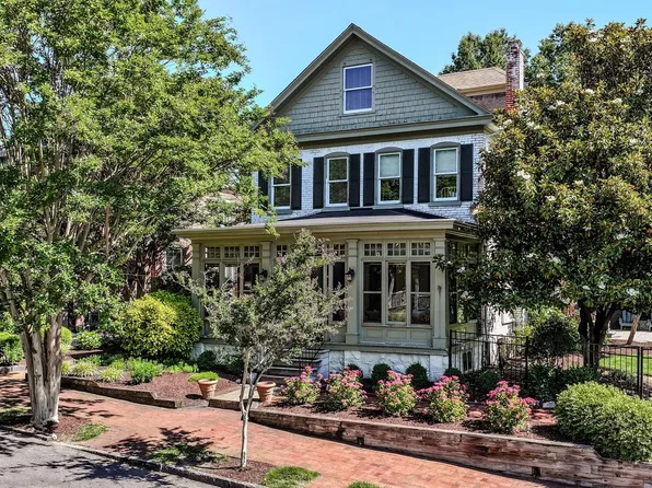 2607 W 18th St, Wilmington, DE 19806