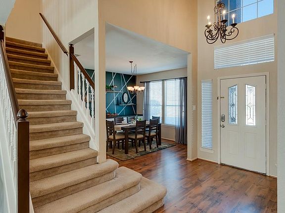 4th image of 7917 Ember Oaks Dr