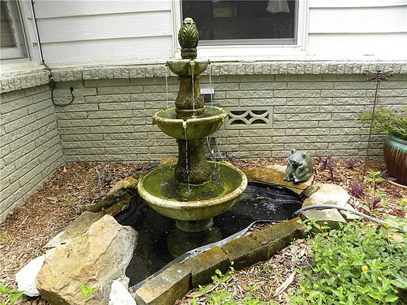 4th image of 3556 Meadow Oaks Dr