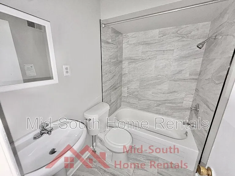 3831 Hermitage Dr — Photo 19