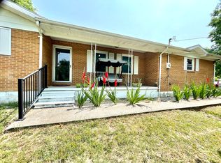 179 Eads Dr, Monticello, KY 42633
