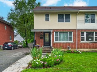 2110 Blossom Dr, Ottawa, ON K1H 6G8