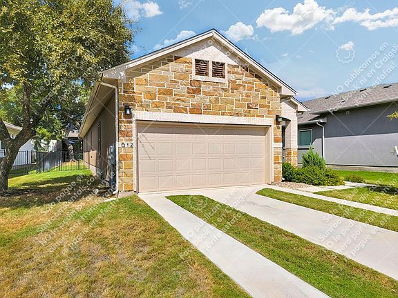 3rd image of 612 Treaty Oak Dr