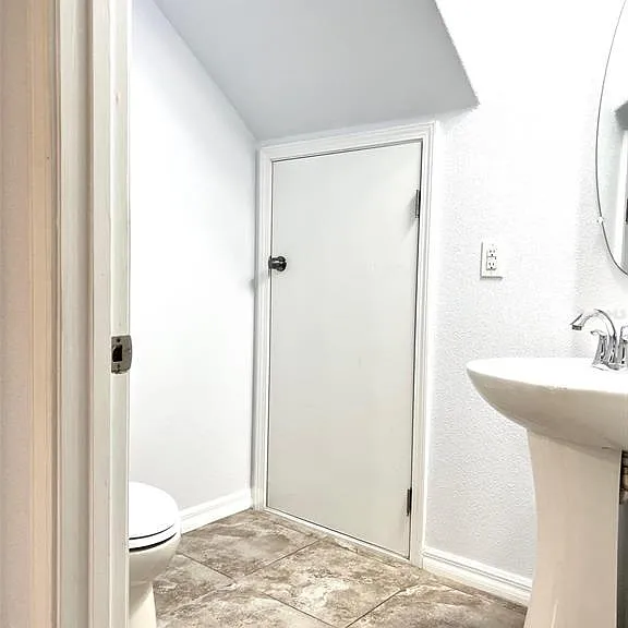 9741 Trumpet Vine Loop — Photo 16
