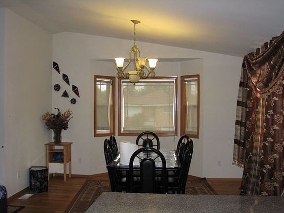 3rd image of 6815 42nd Ave S