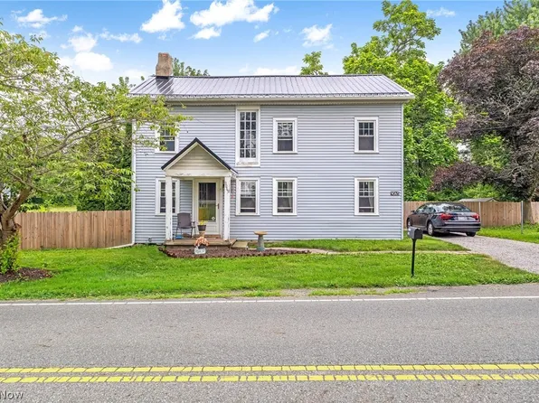 9065 12th St, North Benton, OH 44449