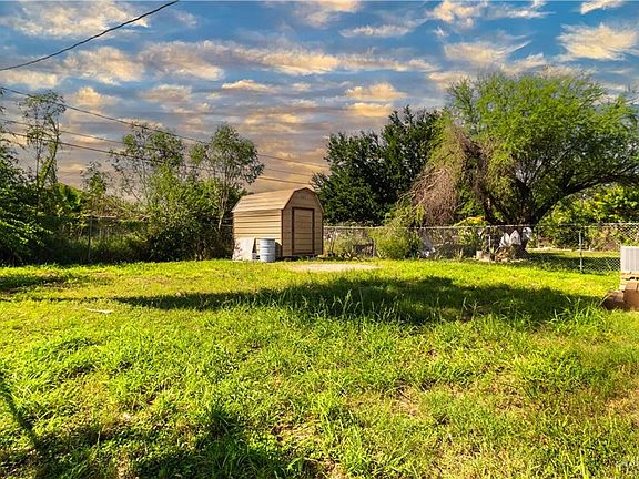 5th image of 621 Nora Ln