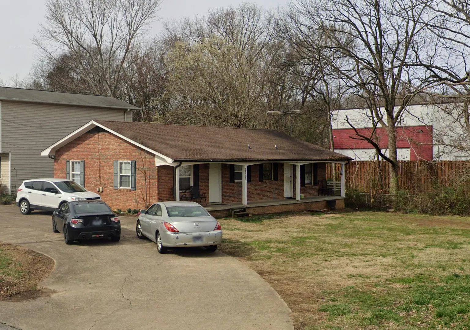 2323 Georgetown Rd NW — Photo 1