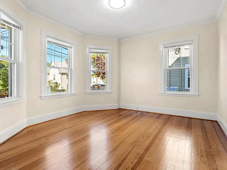 263 Pearl St #1 — Photo 10