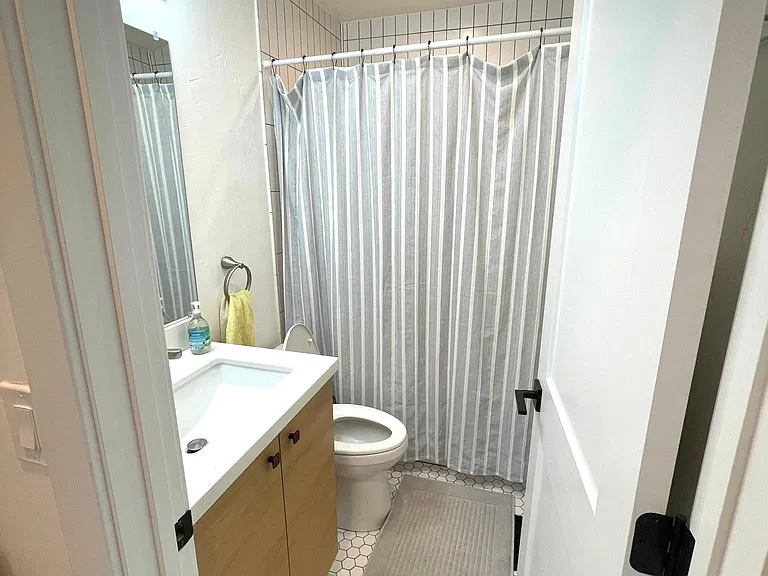 1627 S Blair St — Photo 33