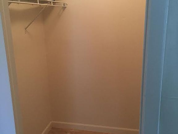 2nd image of 4021 N University Dr #206