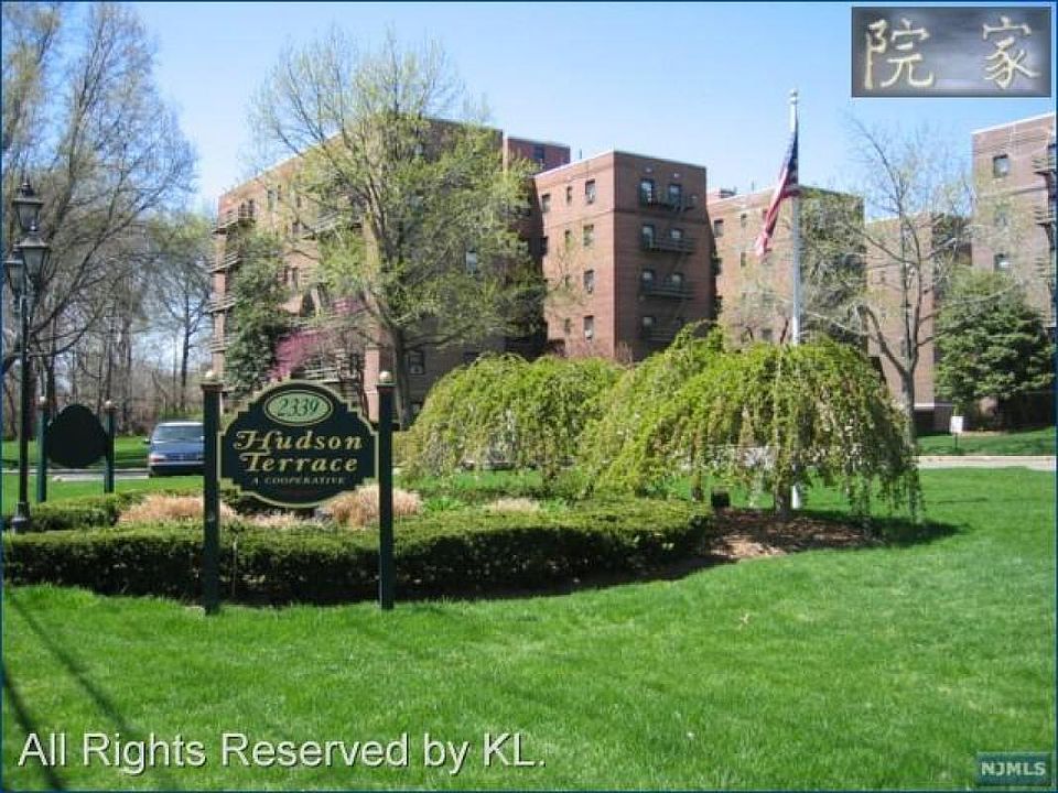 1st image of 2335 Hudson Ter APT D8
