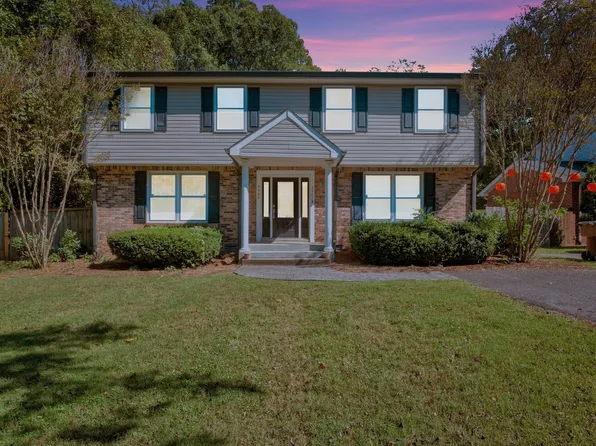 3900 Wallace Ln, Nashville, TN 37215