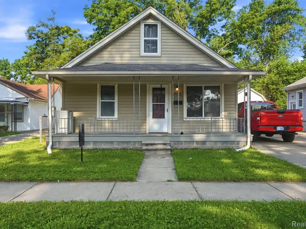 27085 Dartmouth St, Madison Heights, MI 48071