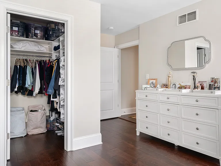 510 Broadway St #4E — Photo 11