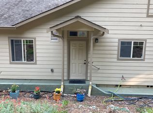 1878 Carson Woods Rd, Fortuna, CA 95540