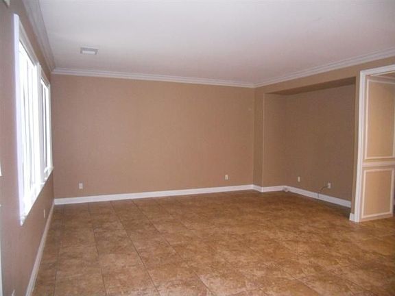 5th image of 182 La Amistad Way