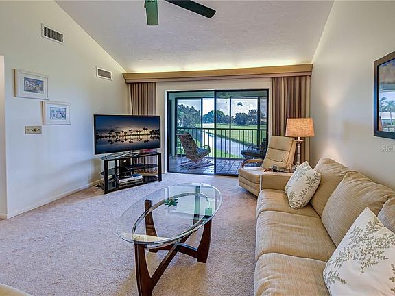 3rd image of 1100 Capri Isles Blvd APT 421