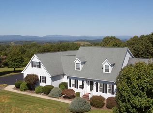 227 Baldwin Ln, Staunton, VA 24401