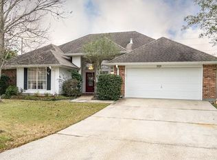 3529 Lake Lynn Dr, Gretna, LA 70056