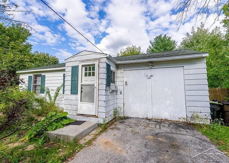 1st image of 4816 Sturgeon Ave