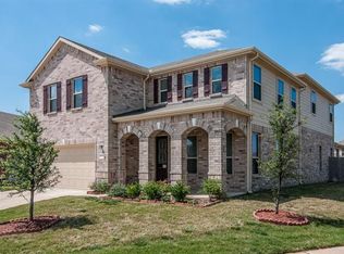 8741 Stone Valley Dr, Fort Worth, TX 76244