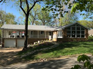 4212 Fairview Ln, Madison Lake, MN 56063