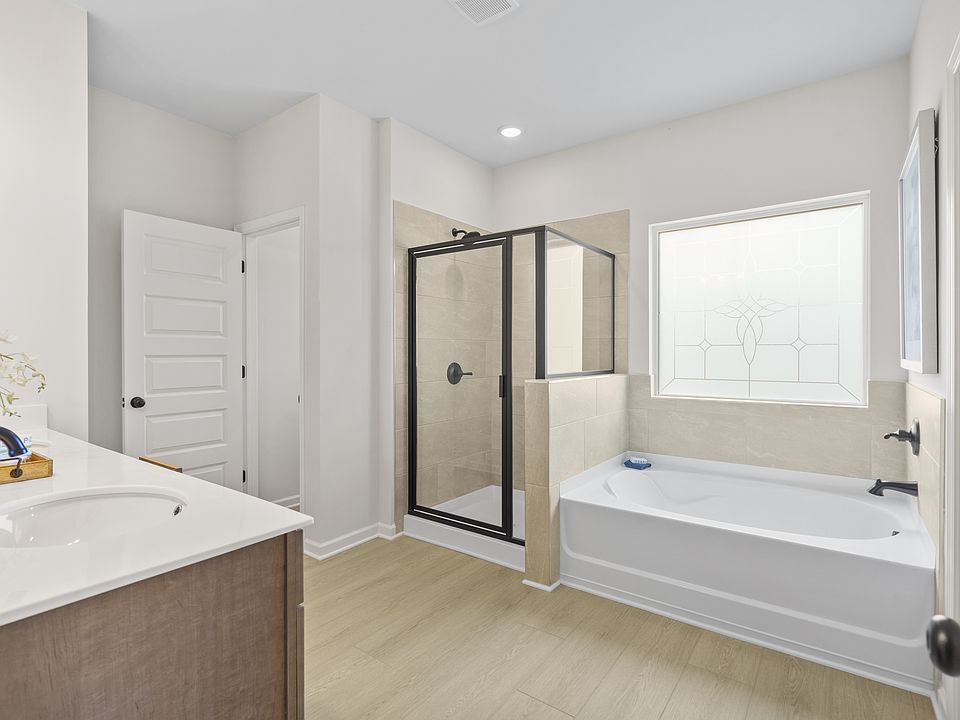 The Harrington - Primary Suite Bath