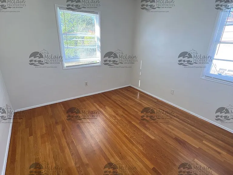 4246 Corinth St — Photo 15