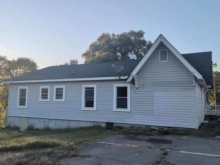 14641 Asheville Hwy — Photo 12