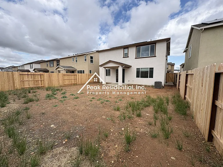 12640 Hereford Ave — Photo 29