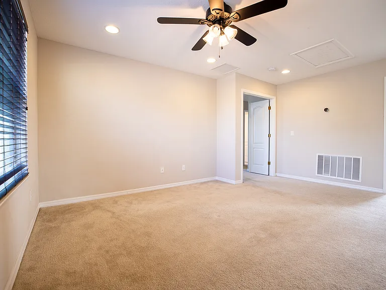 5972 Paxton Ct — Photo 44