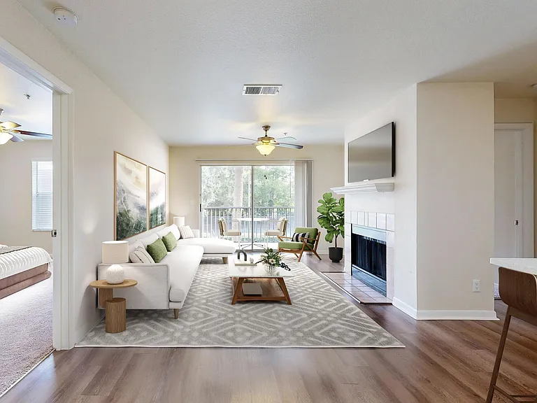 Los Altos at Altamonte Springs — Photo 11
