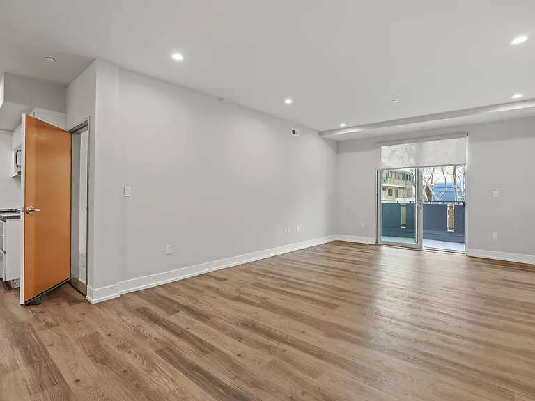 838 N Hudson Ave — Photo 42