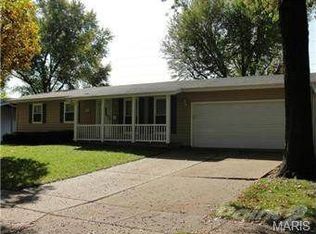 2024 Aristocrat Dr, Florissant, MO