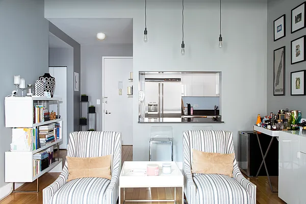 Rented by Brown Harris Stevens | media 49