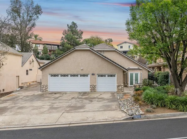 29272 Longhorn Dr, Canyon Lake, CA 92587
