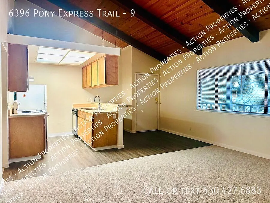 6396 Pony Express Trl #9