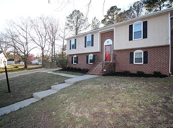 2nd image of 4208 Brickhouse Ct
