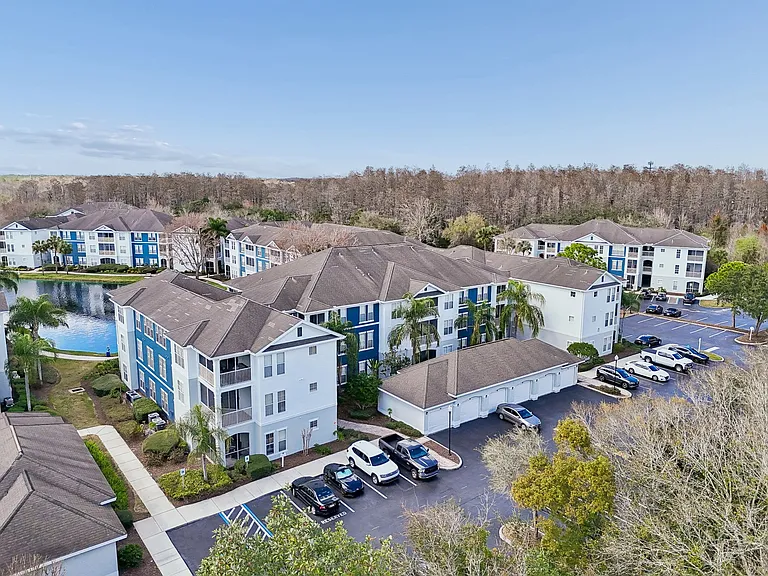 Seasons at Westchase — Photo 42