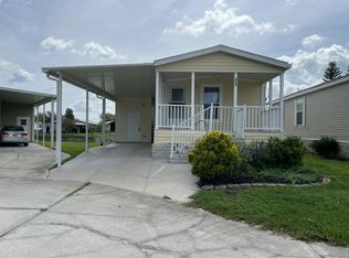 32 Peacock Pt, Plant City, FL 33565