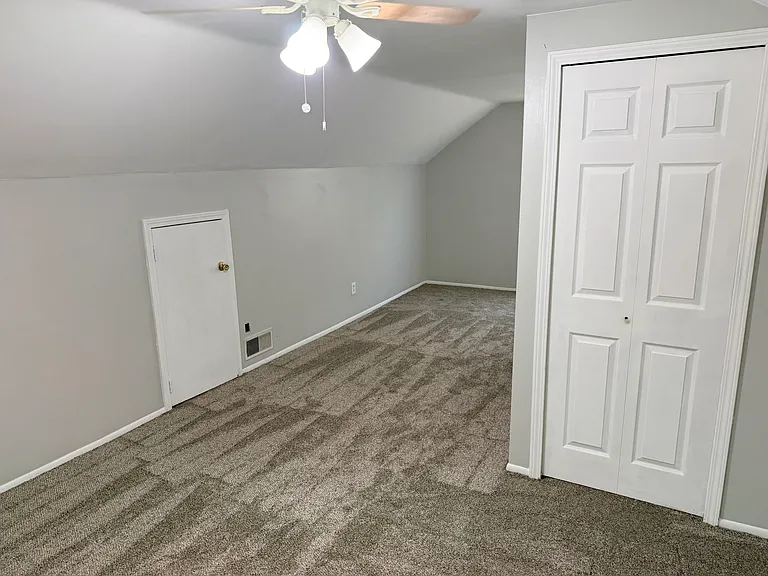 11442 Inkster Rd — Photo 6